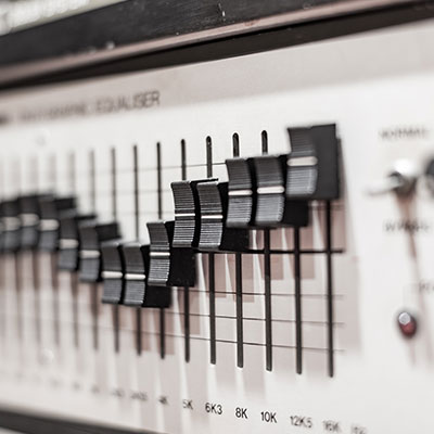 vintage audio equipment